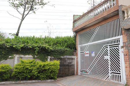 Casa à venda com 125m², 3 quartos e 1 vagaFachada