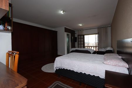 Casa à venda com 125m², 3 quartos e 1 vagaSuíte