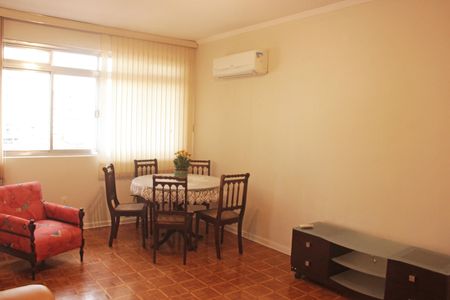 Sala de apartamento para alugar com 2 quartos, 102m² em Gonzaga, Santos