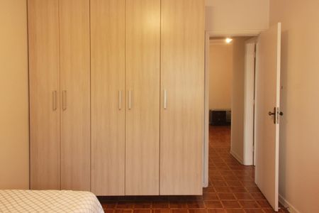 Quarto 1 de apartamento para alugar com 2 quartos, 102m² em Gonzaga, Santos