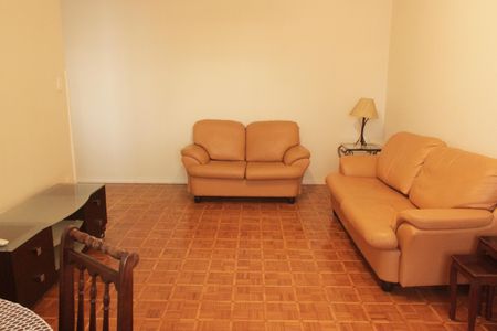 Sala de apartamento para alugar com 2 quartos, 102m² em Gonzaga, Santos