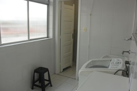 Apartamento para alugar com 102m², 2 quartos e 1 vagaÁrea de Serviço