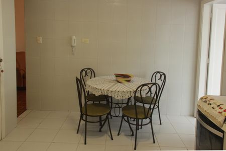 Apartamento para alugar com 102m², 2 quartos e 1 vagaCozinha