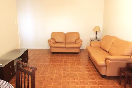 Sala de apartamento para alugar com 2 quartos, 102m² em Gonzaga, Santos