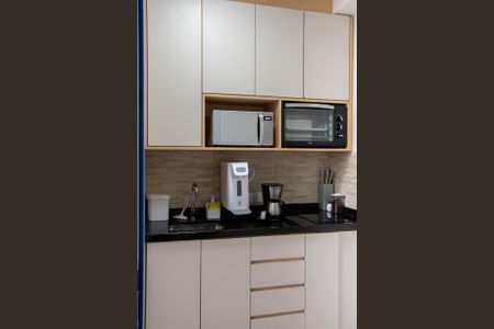Cozinha de apartamento para alugar com 1 quarto, 22m² em Paraíso, São Paulo