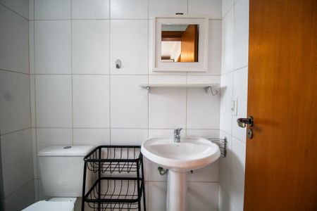 Apartamento para alugar com 103m², 2 quartos e 2 vagas Apartamento para alugar com 103m², 2 quartos e 2 vagasBanheiro da Suíte 1