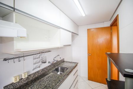 Apartamento para alugar com 103m², 2 quartos e 2 vagas Apartamento para alugar com 103m², 2 quartos e 2 vagasCozinha