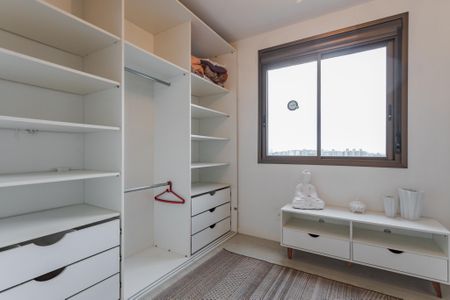 Suíte de apartamento para alugar com 2 quartos, 103m² em Vila Ipiranga, Porto Alegre