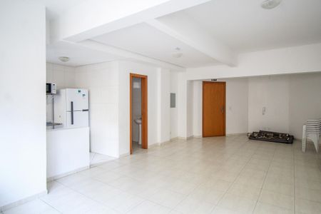 Apartamento para alugar com 103m², 2 quartos e 2 vagas Apartamento para alugar com 103m², 2 quartos e 2 vagasÁrea comum - Salão de festas