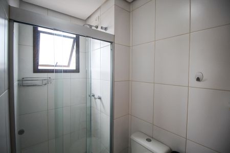 Apartamento para alugar com 103m², 2 quartos e 2 vagas Apartamento para alugar com 103m², 2 quartos e 2 vagasBanheiro da Suíte 1