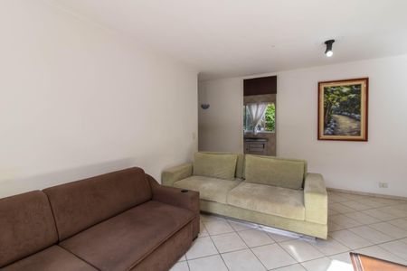 Apartamento à venda com 70m², 2 quartos e 1 vagaSala