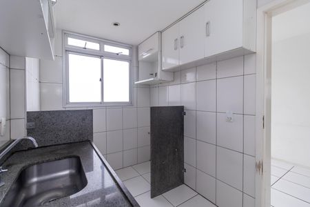 Apartamento para alugar com 60m², 2 quartos e 1 vaga Apartamento para alugar com 60m², 2 quartos e 1 vagaCozinha e Área de Serviço