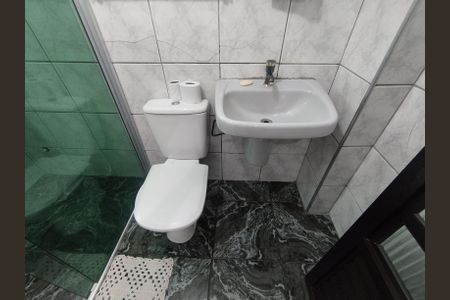 Casa à venda com 198m², 2 quartos e 1 vagaBanheiro social