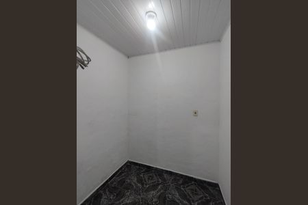 Casa à venda com 198m², 2 quartos e 1 vagaCorredor