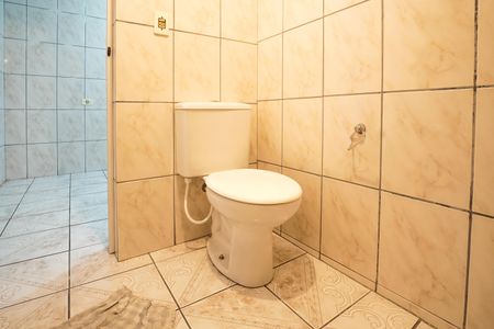 Casa à venda com 198m², 2 quartos e 1 vaga Casa à venda com 198m², 2 quartos e 1 vagaBanheiro 2