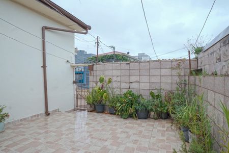 Casa à venda com 198m², 2 quartos e 1 vaga Casa à venda com 198m², 2 quartos e 1 vagaÁrea comum