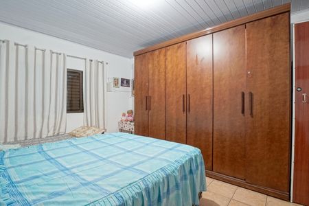 Casa à venda com 198m², 2 quartos e 1 vaga Casa à venda com 198m², 2 quartos e 1 vagaSuíte