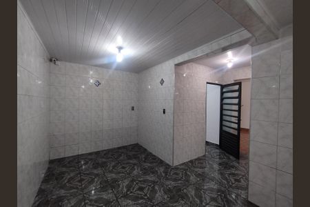 Casa à venda com 198m², 2 quartos e 1 vagaCozinha - Torneira