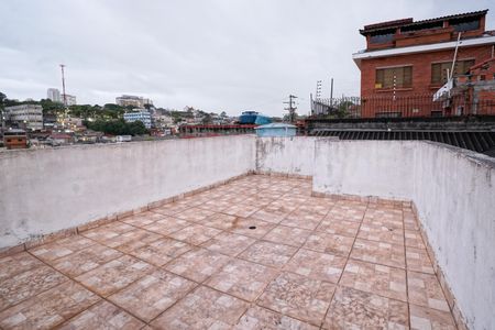 Casa à venda com 198m², 2 quartos e 1 vaga Casa à venda com 198m², 2 quartos e 1 vagaLaje