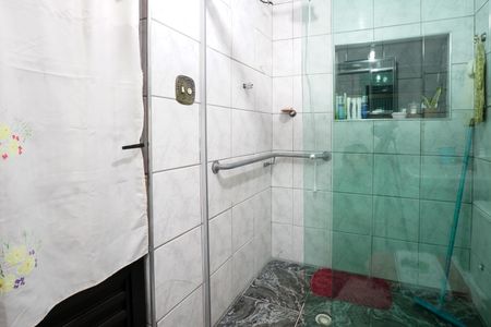 Casa à venda com 198m², 2 quartos e 1 vaga Casa à venda com 198m², 2 quartos e 1 vagaBanheiro 1