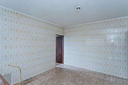 Casa para alugar com 60m², 2 quartos e 2 vagas Casa para alugar com 60m², 2 quartos e 2 vagasCozinha