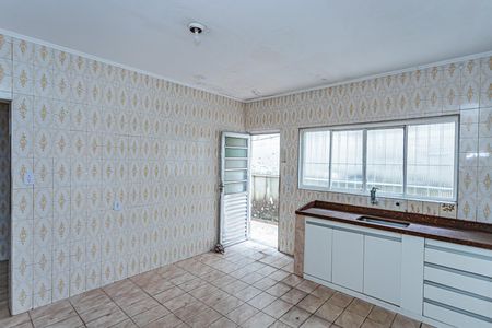 Casa para alugar com 60m², 2 quartos e 2 vagas Casa para alugar com 60m², 2 quartos e 2 vagasCozinha