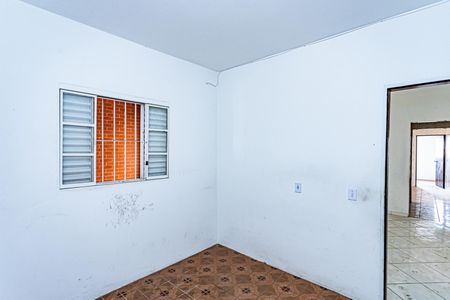 Casa para alugar com 60m², 2 quartos e 2 vagas Casa para alugar com 60m², 2 quartos e 2 vagasQuarto 1