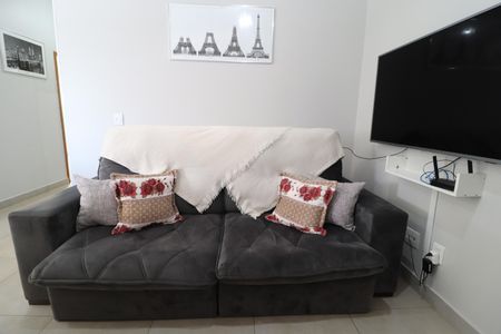 Sala de apartamento para alugar com 2 quartos, 78m² em Novo Mundo, Uberlândia