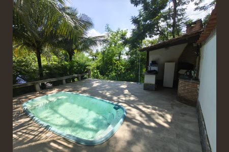 Casa para alugar com 380m², 4 quartos e 6 vagasArea Gourmet / Piscina