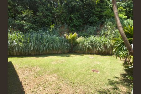 Casa para alugar com 380m², 4 quartos e 6 vagasQuintal