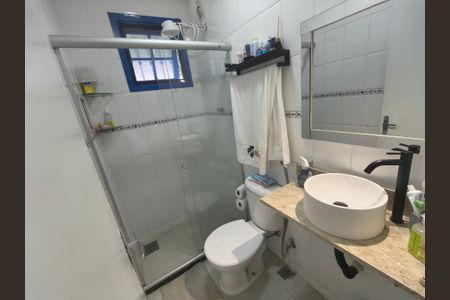 Casa para alugar com 380m², 4 quartos e 6 vagasBanheiro Social
