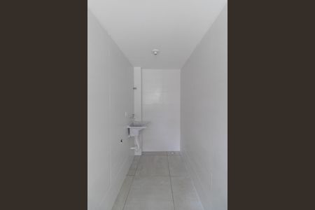 Apartamento para alugar com 40m², 2 quartos e sem vaga Apartamento para alugar com 40m², 2 quartos e sem vagaSala/Cozinha/Área de Serviço