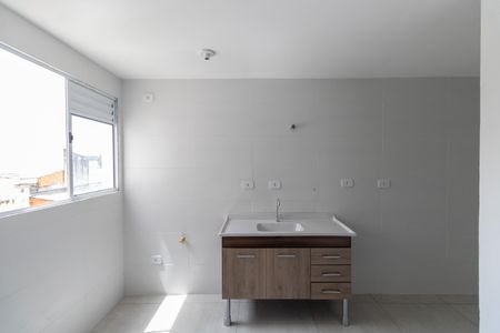 Sala/Cozinha/Área de Serviço  de apartamento para alugar com 2 quartos, 40m² em Vila Ré, São Paulo