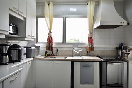 Apartamento à venda com 140m², 4 quartos e 2 vagasCozinha