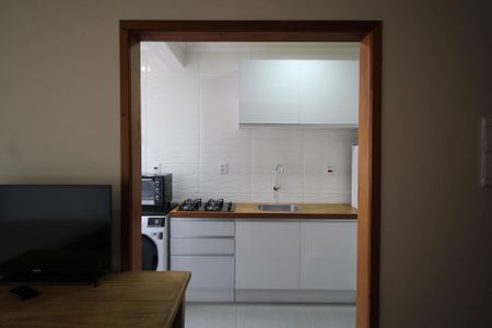 Cozinha de kitnet/studio à venda com 1 quarto, 33m² em Vila Ipiranga, Porto Alegre