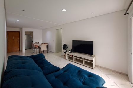 Sala de apartamento para alugar com 3 quartos, 130m² em Guilhermina, Praia Grande