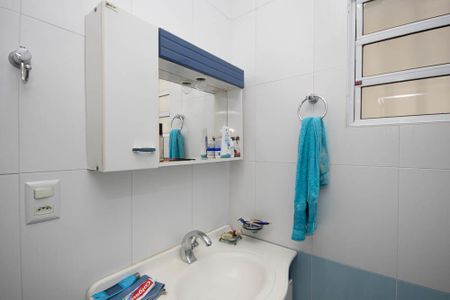 Casa à venda com 359m², 2 quartos e 4 vagasBanheiro 2 