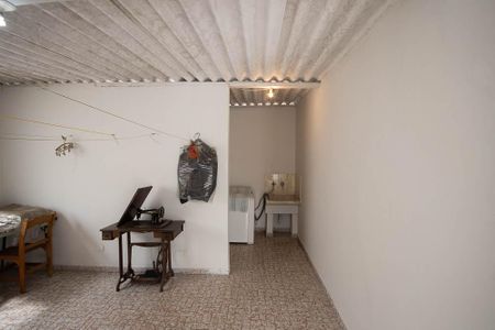 Casa à venda com 359m², 2 quartos e 4 vagasÁrea de Serviço