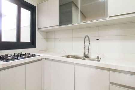 Casa à venda com 140m², 3 quartos e 2 vagasCozinha