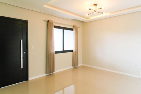 Casa à venda com 140m², 3 quartos e 2 vagasSala