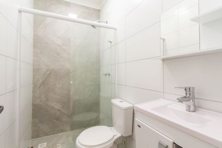 Casa à venda com 140m², 3 quartos e 2 vagasBanheiro