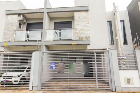 Casa à venda com 140m², 3 quartos e 2 vagasFachada