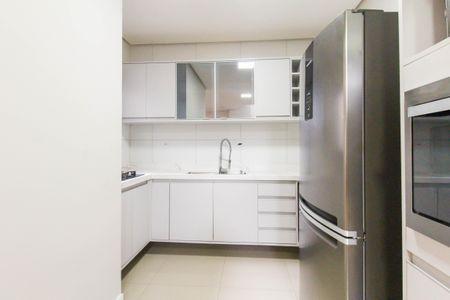 Casa à venda com 140m², 3 quartos e 2 vagasCozinha