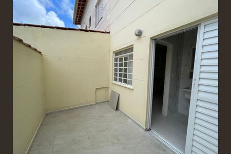 Casa de condomínio para alugar com 80m², 2 quartos e 1 vaga Casa de condomínio para alugar com 80m², 2 quartos e 1 vagaQuintal
