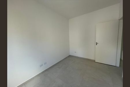 Quarto 1 de casa de condomínio para alugar com 2 quartos, 80m² em Bairro do Maranhao, Cotia