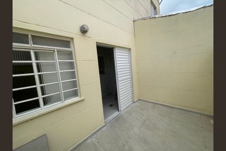 Casa de condomínio para alugar com 80m², 2 quartos e 1 vaga Casa de condomínio para alugar com 80m², 2 quartos e 1 vagaQuintal