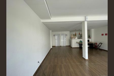 Casa de condomínio para alugar com 80m², 2 quartos e 1 vaga Casa de condomínio para alugar com 80m², 2 quartos e 1 vagaÁrea comum - Salão de festas