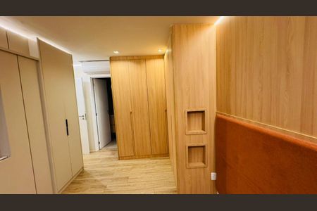 Apartamento para alugar com 89m², 3 quartos e 2 vagasQuarto