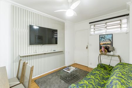 Apartamento à venda com 72m², 2 quartos e 1 vagaSala