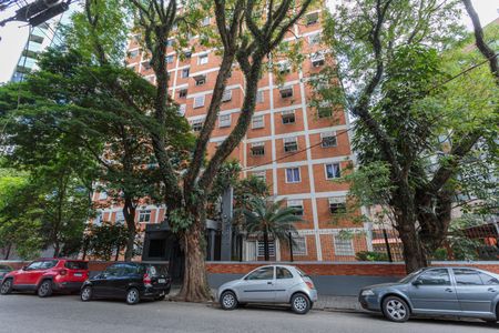 Apartamento à venda com 72m², 2 quartos e 1 vagaFachada